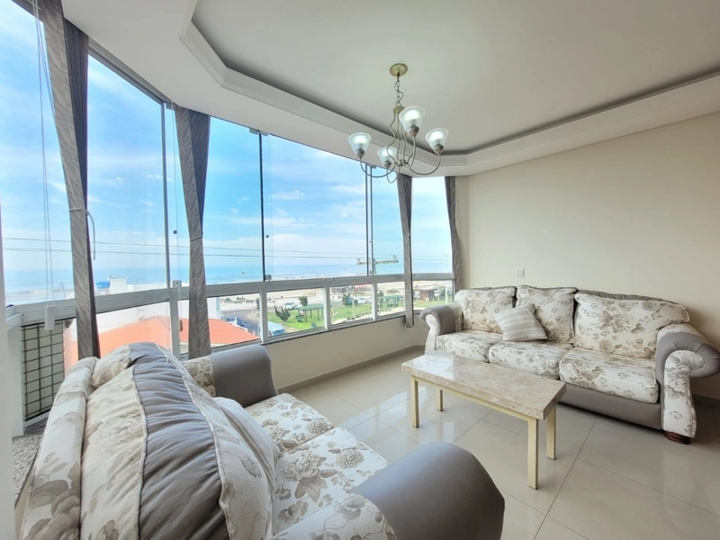 Apartamento Exclusivo na Beira-Mar de Capão da Canoa