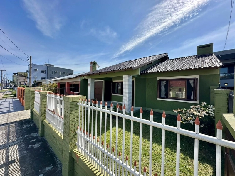 CASA AVERBADA À VENDA NA ZONA NOVA: 5ª foto da galeria de imagens do imóvel