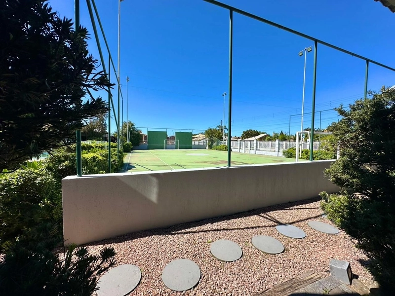 MANSÃO EM ATLÂNTIDA À VENDA DE 03 TERRENOS, PISCINA E QUADRA DE FUTSAL: 17ª foto da galeria de imagens do imóvel