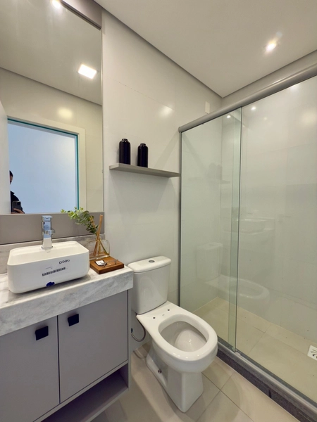 APARTAMENTO DE FRENTE COM TERRAÇO: 16ª foto da galeria de imagens do imóvel