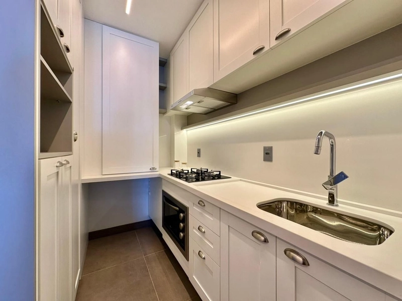 APARTAMENTO DE FRENTE PARA AVENIDA CENTRAL DE ATLÂNTIDA: 14ª foto da galeria de imagens do imóvel