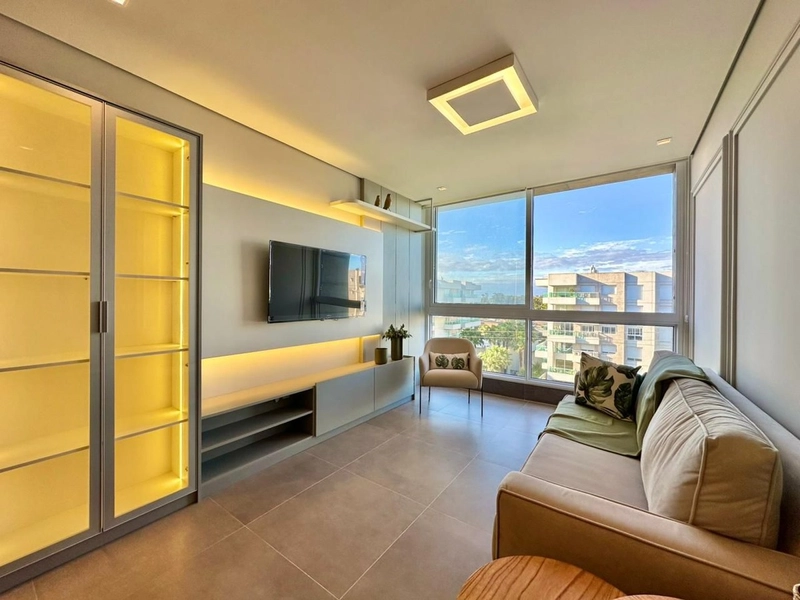 APARTAMENTO DE FRENTE PARA AVENIDA CENTRAL DE ATLÂNTIDA: 1ª foto da galeria de imagens do imóvel