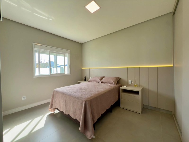 Linda casa de 3 suítes mobiliada no bairro Araça em Capão da Canoa: 24ª foto da galeria de imagens do imóvel