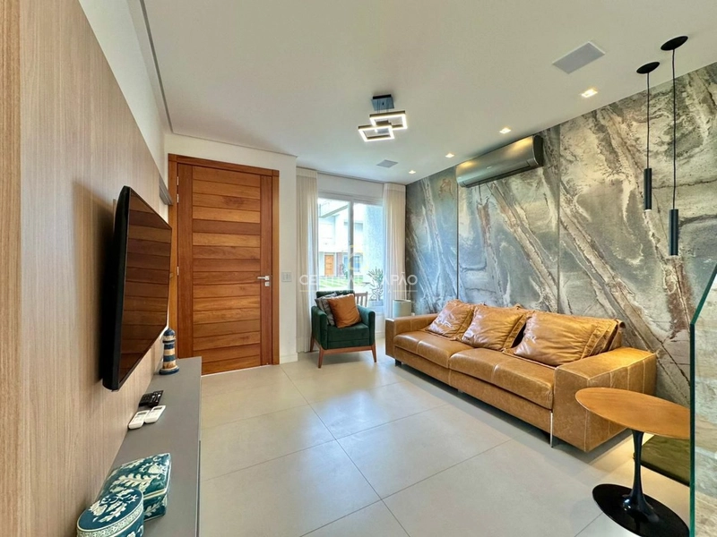 SOBRADO DE ESQUINA EM CONDOMÍNIO EM CAPÃO DA CANOA: 4ª foto da galeria de imagens do imóvel