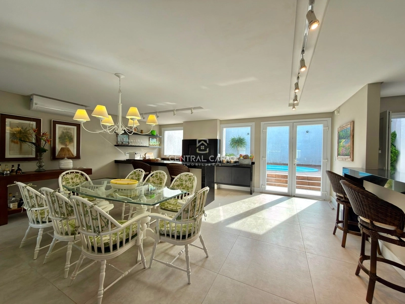 Casa em Atlântida, à uma quadra do mar: 10ª foto da galeria de imagens do imóvel