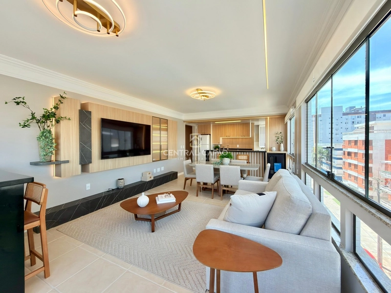 Apartamento 3 dormitórios à uma quadra do mar à venda em Capão