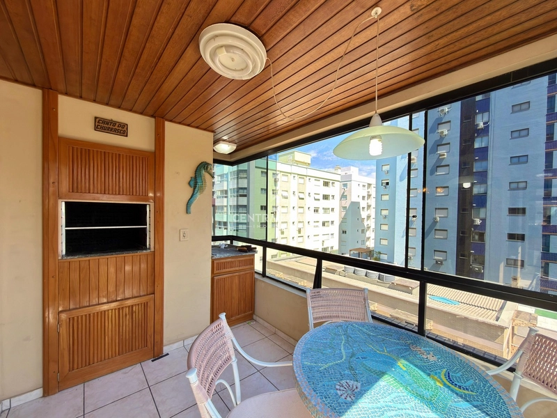 Apartamento 3 dormitórios com vista privilegiada à uma quadra do mar: 6ª foto da galeria de imagens do imóvel