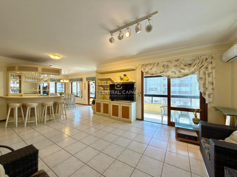 Apartamento 3 dormitórios com vista privilegiada à uma quadra do mar: 11ª foto da galeria de imagens do imóvel