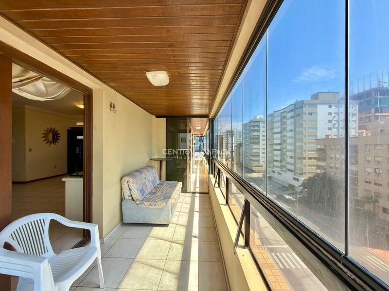 Apartamento 3 dormitórios com vista privilegiada à uma quadra do mar: 8ª foto da galeria de imagens do imóvel
