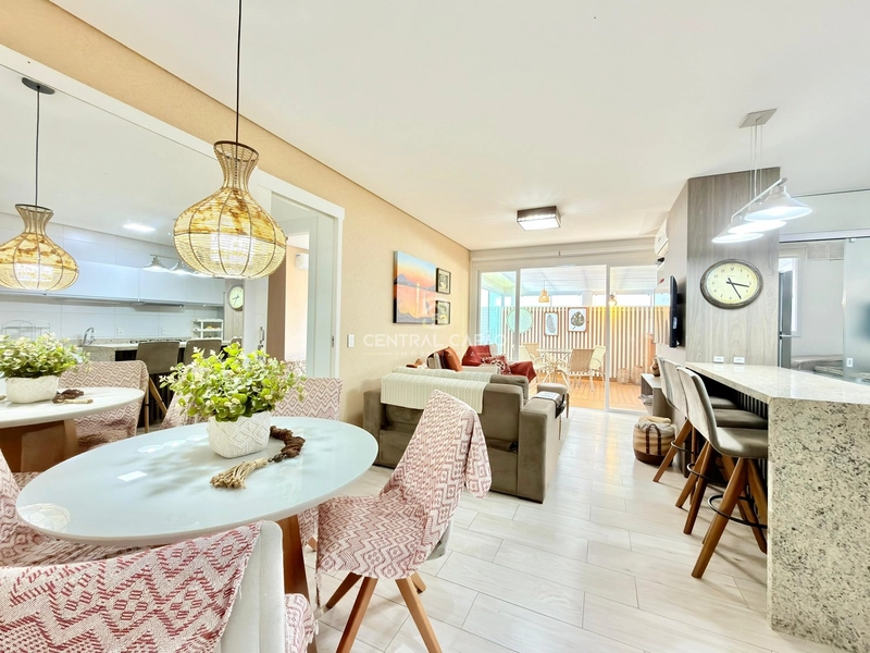 Apartamento 2 dormitórios com terraço em "L" à venda em Capão da Canoa: 3ª foto da galeria de imagens do imóvel