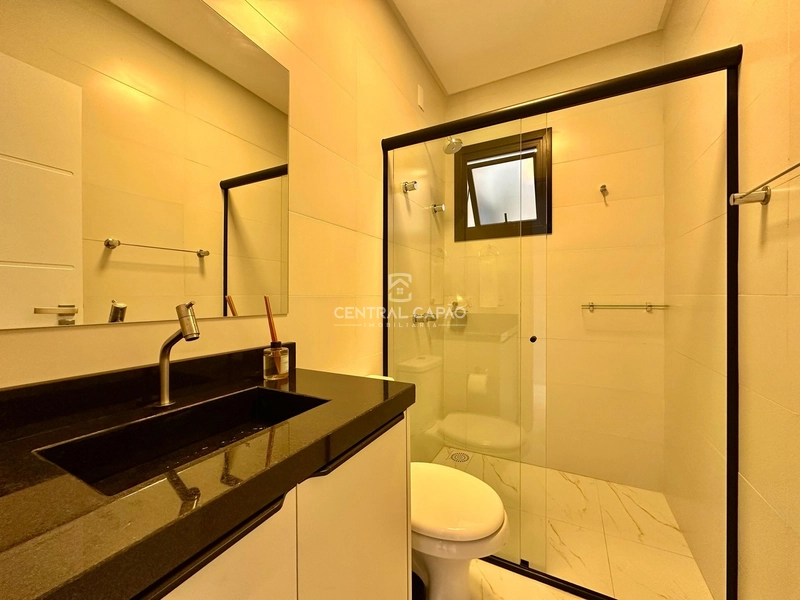 CASA COM TERRAÇO E VISTA PARA O MAR À VENDA EM CAPÃO DA CANOA: 13ª foto da galeria de imagens do imóvel