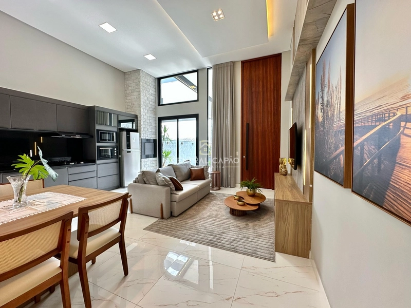 CASA COM TERRAÇO E VISTA PARA O MAR À VENDA EM CAPÃO DA CANOA: 7ª foto da galeria de imagens do imóvel