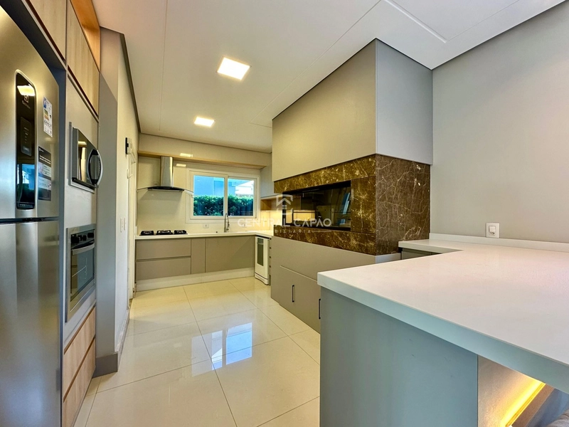 SOBRADO 4 SUÍTES EM CONDOMÍNIO EM CAPÃO À VENDA: 9ª foto da galeria de imagens do imóvel