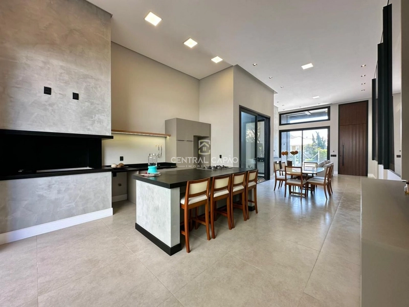 À VENDA CASA NOVA ALTO PADRÃO À POUCOS METROS DO MAR EM NOIVA DO MAR: 10ª foto da galeria de imagens do imóvel