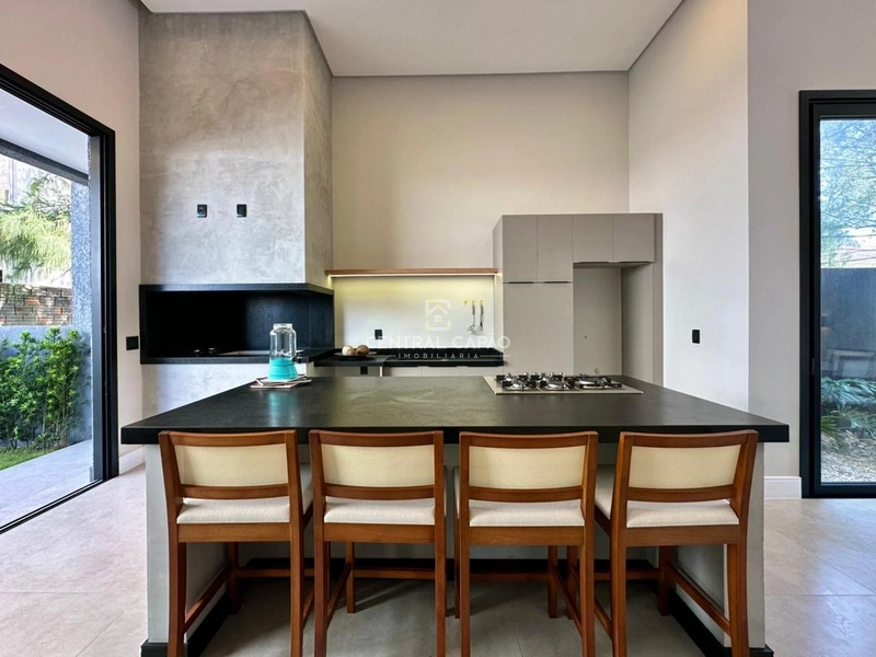 À VENDA CASA NOVA ALTO PADRÃO À POUCOS METROS DO MAR EM NOIVA DO MAR: 11ª foto da galeria de imagens do imóvel