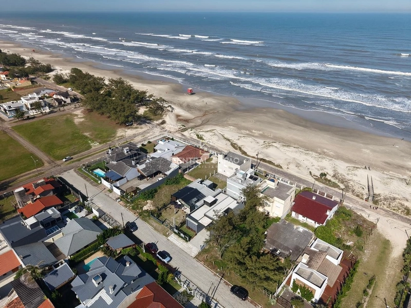 À VENDA CASA NOVA ALTO PADRÃO À POUCOS METROS DO MAR EM NOIVA DO MAR: 40ª foto da galeria de imagens do imóvel