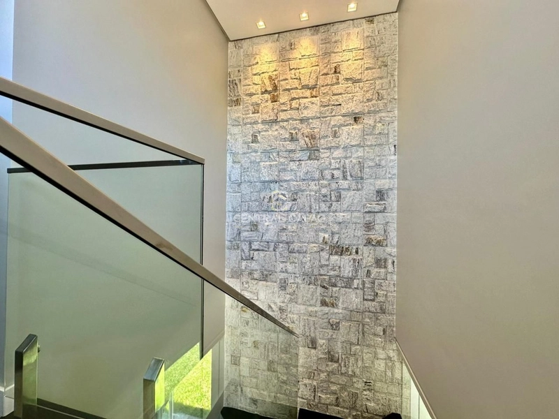 SOBRADO COM 4 SUÍTES À VENDA EM XANGRI-LÁ, PRÓXIMO AO MAR: 34ª foto da galeria de imagens do imóvel