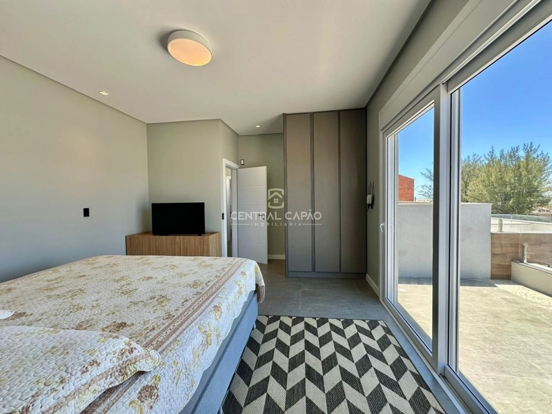 SOBRADO COM 4 SUÍTES À VENDA EM XANGRI-LÁ, PRÓXIMO AO MAR: 27ª foto da galeria de imagens do imóvel