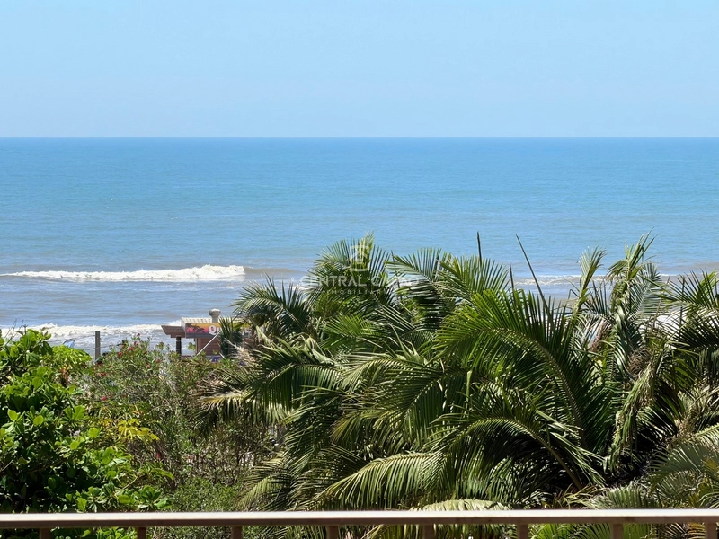 Cobertura à venda com sacada de frente para a Praça do Farol: 4ª foto da galeria de imagens do imóvel
