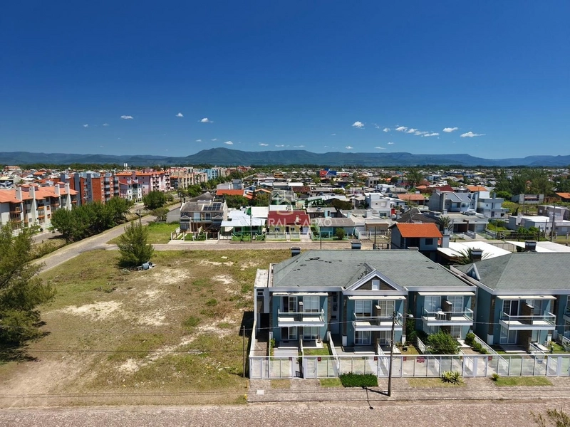 Sobrado 2 dormitórios na beira mar à venda em Capão Novo: 7ª foto da galeria de imagens do imóvel