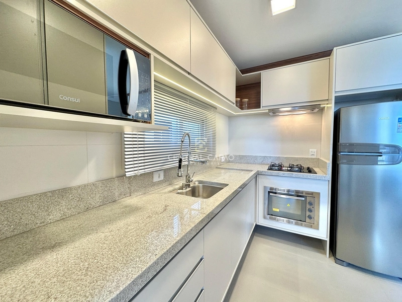 Apartamento 2 dormitórios mobiliado e decorado à venda em Capão: 17ª foto da galeria de imagens do imóvel