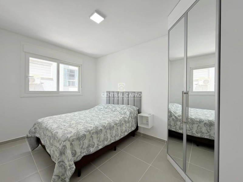 Apartamento 1 dormitório mobiliado com box à venda em Capão: 3ª foto da galeria de imagens do imóvel