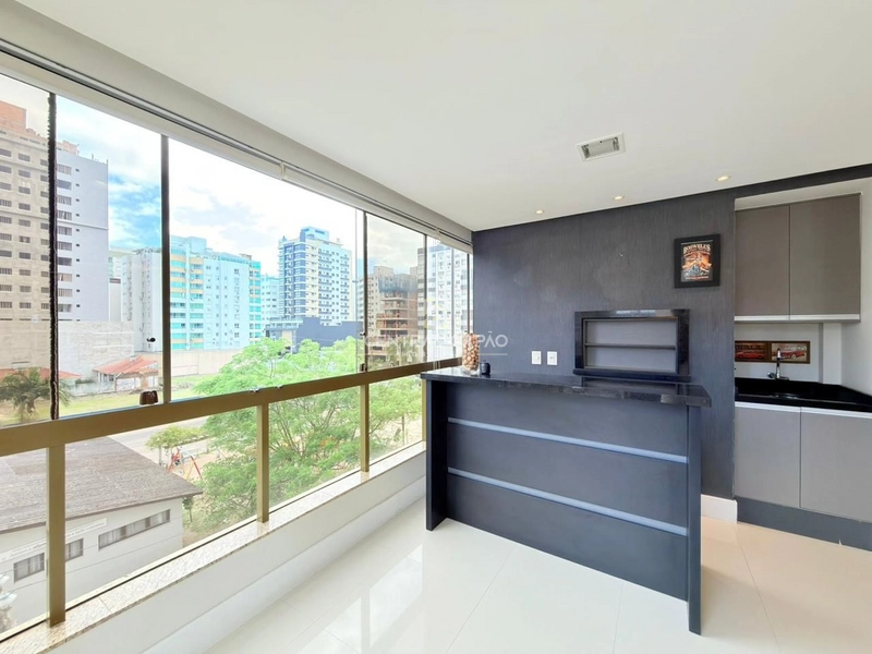 Apartamento 3 dormoitórios em frente à praça à venda em Capão: 7ª foto da galeria de imagens do imóvel