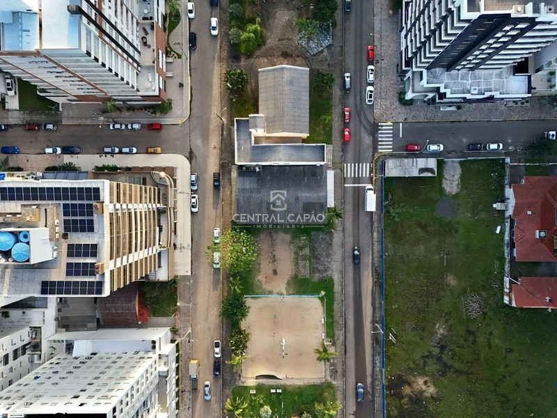 Apartamento 3 dormoitórios em frente à praça à venda em Capão: 27ª foto da galeria de imagens do imóvel