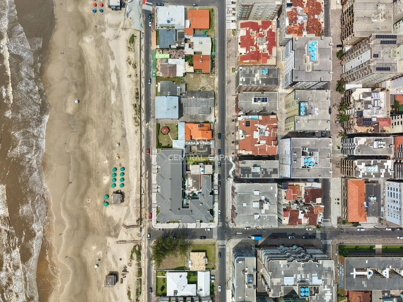 Casa 3 dormitórios na av Beira Mar com anexo nos fundos à venda: 3ª foto da galeria de imagens do imóvel