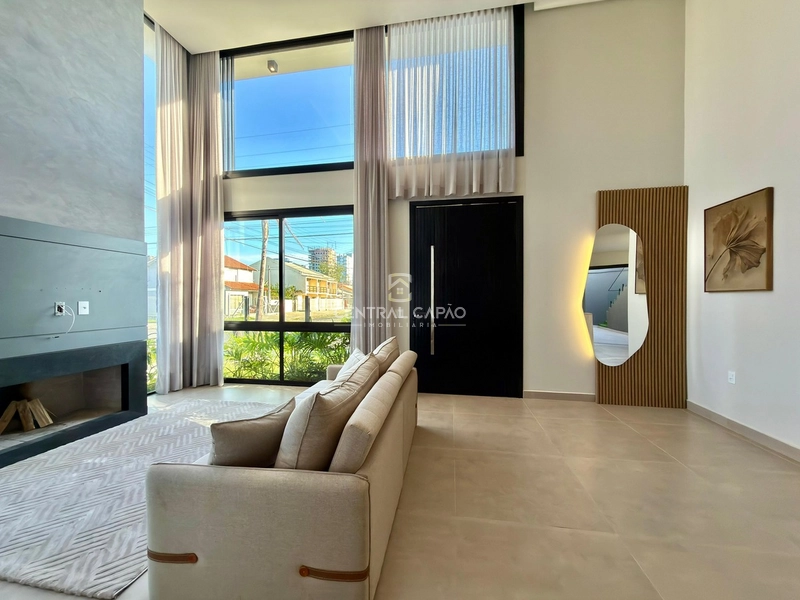 Casa alto padrão comterraço e piscina à venda em Capão: 12ª foto da galeria de imagens do imóvel