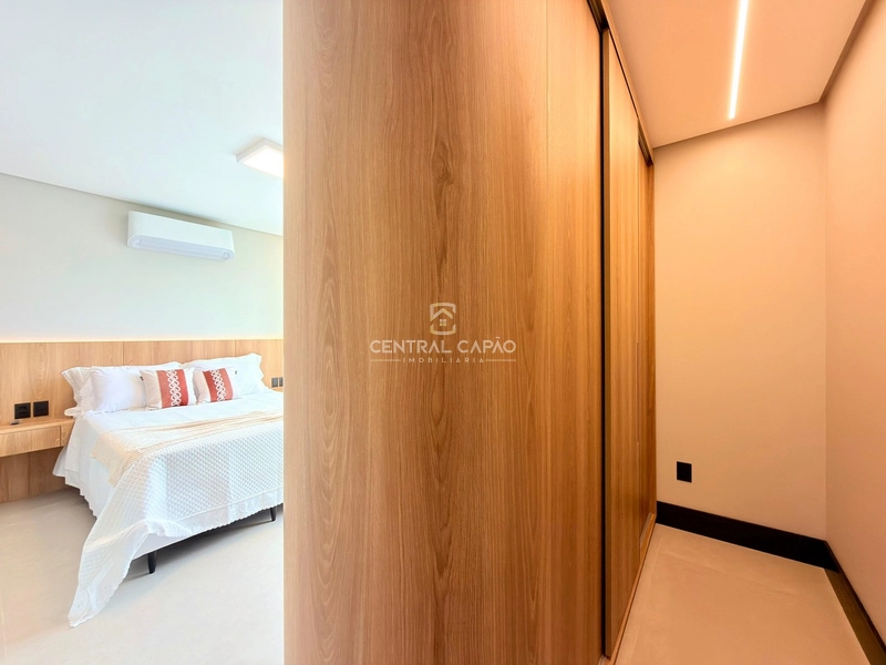 Sobrado beira lago em condomínio alto padrão à venda em Xangri-Lá: 52ª foto da galeria de imagens do imóvel