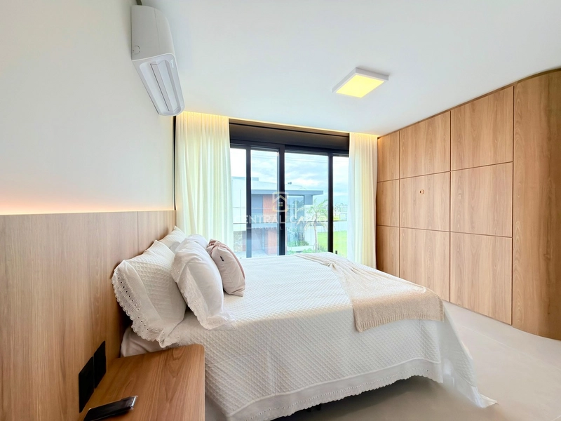 Sobrado beira lago em condomínio alto padrão à venda em Xangri-Lá: 50ª foto da galeria de imagens do imóvel