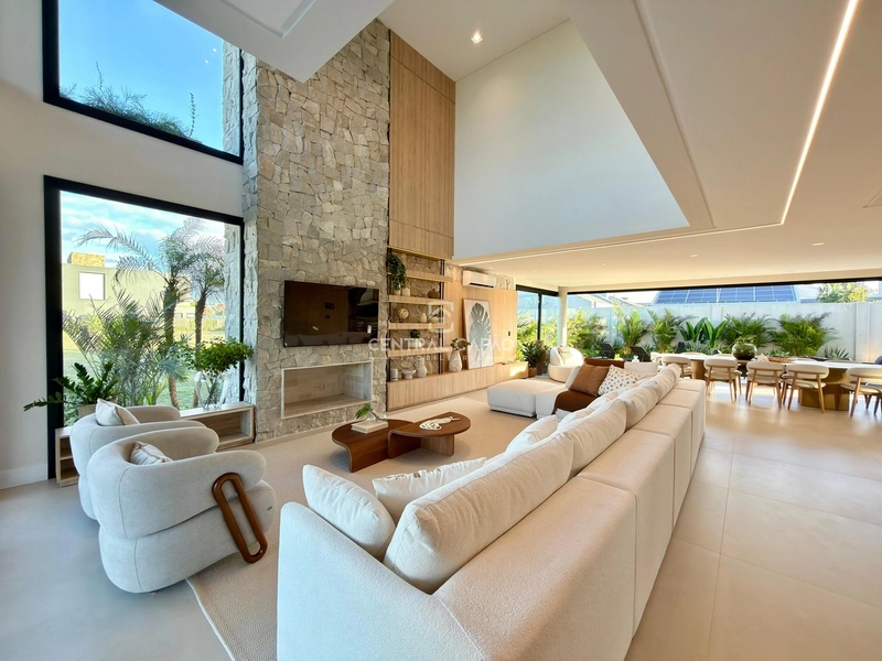 Casa 6 suítes em condomínio à beira mar à venda em Xangri-Lá: 2ª foto da galeria de imagens do imóvel