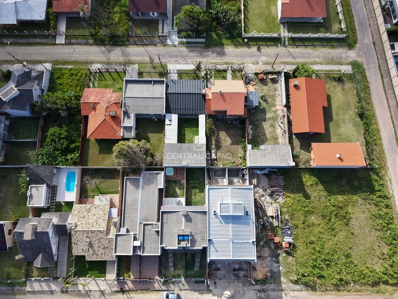 SOBRADO Á 150 METROS DO MAR À VENDA EM XANGRI-LÁ: 29ª foto da galeria de imagens do imóvel
