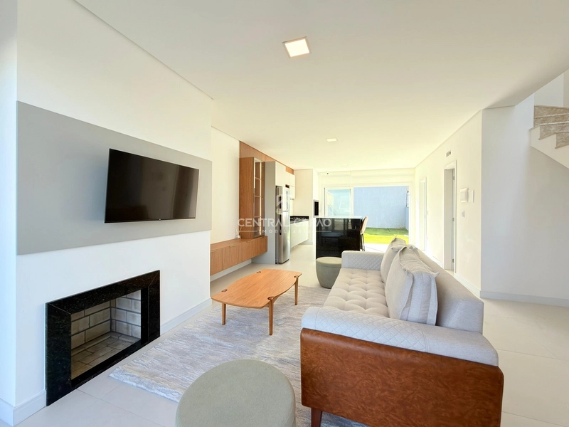 SOBRADO Á 150 METROS DO MAR À VENDA EM XANGRI-LÁ: 4ª foto da galeria de imagens do imóvel