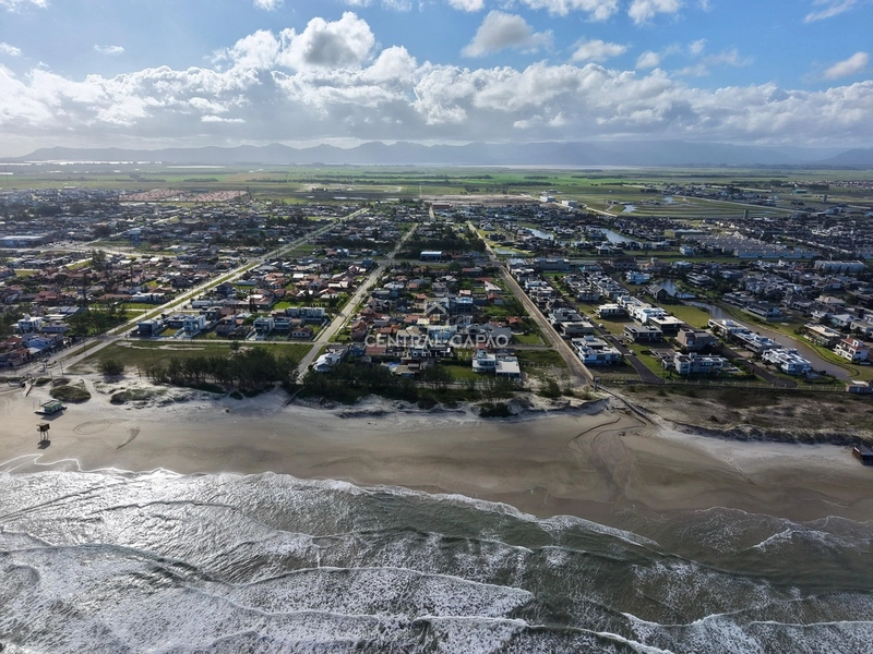 SOBRADO Á 150 METROS DO MAR À VENDA EM XANGRI-LÁ: 28ª foto da galeria de imagens do imóvel