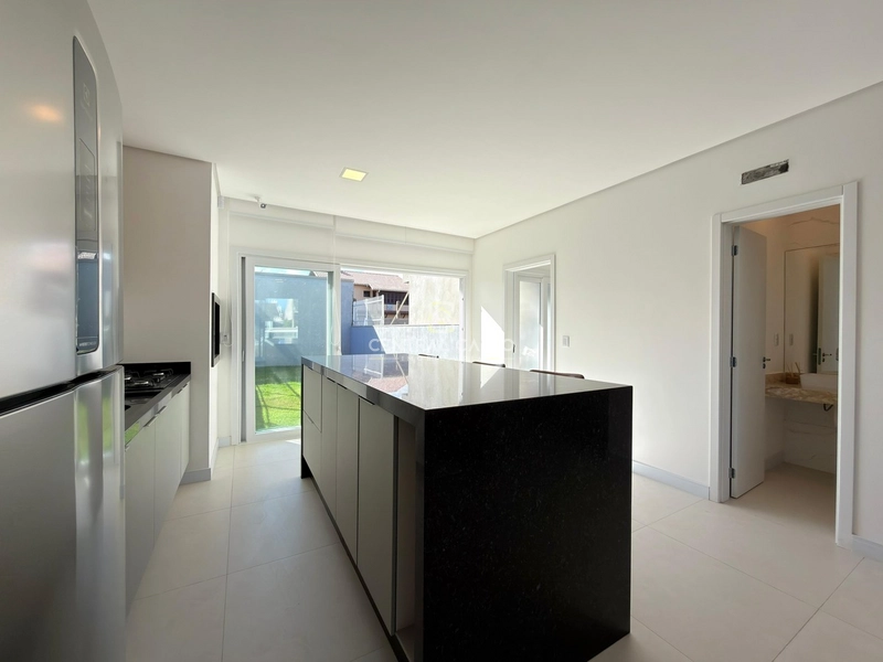 SOBRADO Á 150 METROS DO MAR À VENDA EM XANGRI-LÁ: 10ª foto da galeria de imagens do imóvel