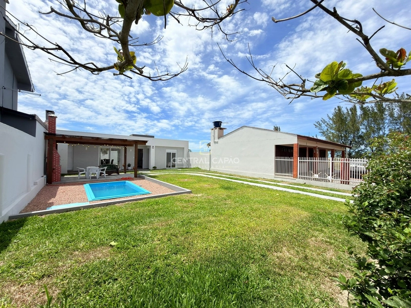 Casa 3 dormitórios à apenas 2 ruas do mar: 5ª foto da galeria de imagens do imóvel