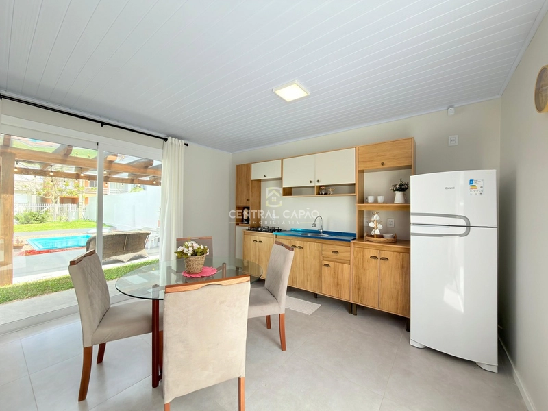 Casa 3 dormitórios à apenas 2 ruas do mar: 9ª foto da galeria de imagens do imóvel