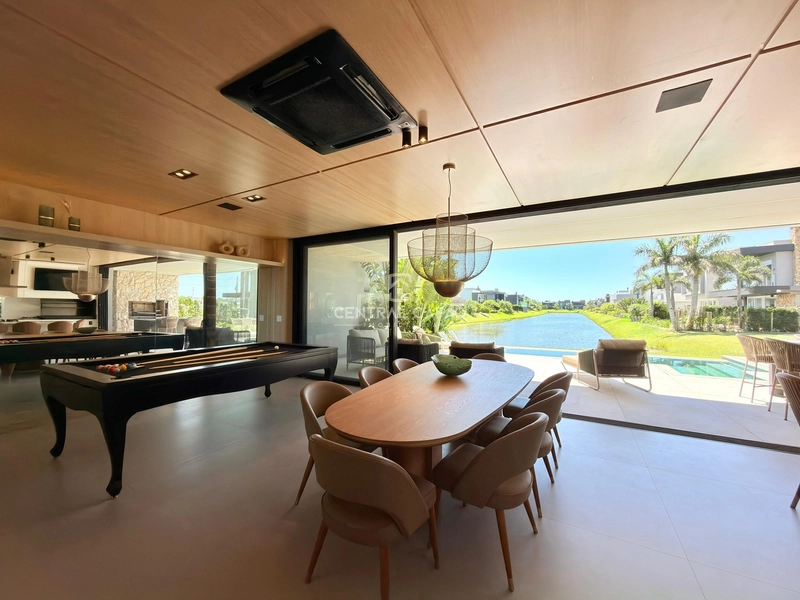 Casa com linda vista para a lagoa à venda em condomínio: 7ª foto da galeria de imagens do imóvel