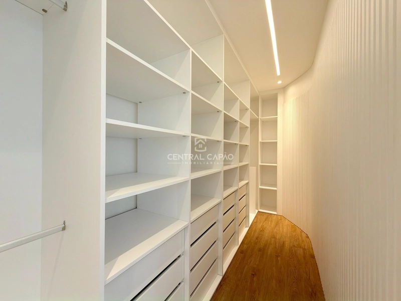 Casa com linda vista para a lagoa à venda em condomínio: 30ª foto da galeria de imagens do imóvel