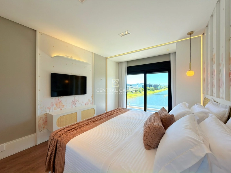 Casa com linda vista para a lagoa à venda em condomínio: 35ª foto da galeria de imagens do imóvel