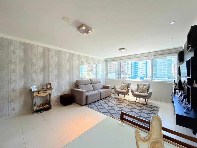 Apartamento 3 dormitórios em frente à praça à venda: 6ª foto da galeria de imagens do imóvel
