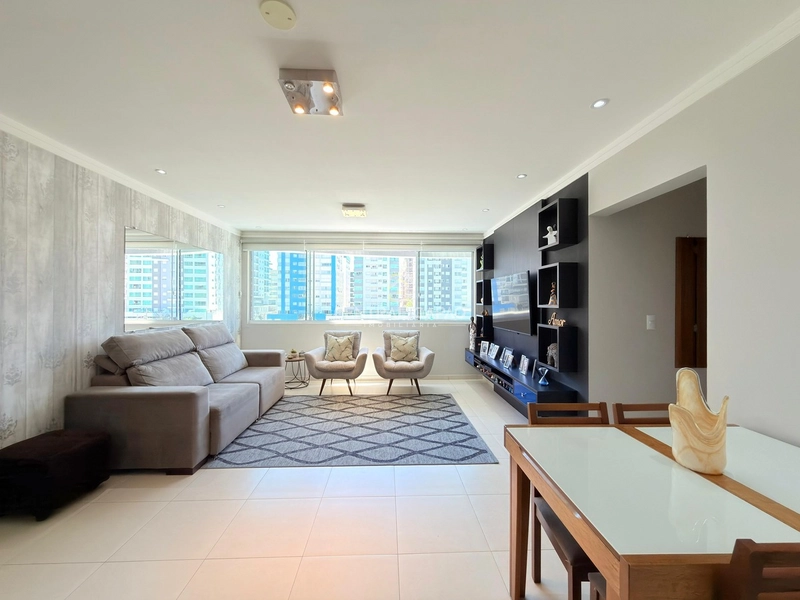 Apartamento 3 dormitórios em frente à praça à venda: 10ª foto da galeria de imagens do imóvel