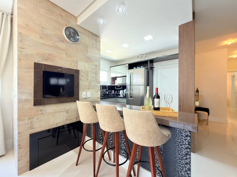 Apartamento 2 dormitórios alto padrão pronto pra uso à venda em Capão: 7ª foto da galeria de imagens do imóvel