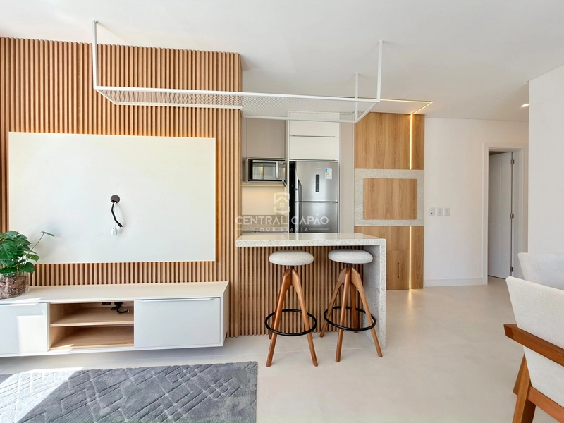 Amplo apto 2 suítes mobiliado e decorado à venda em Capão: 10ª foto da galeria de imagens do imóvel