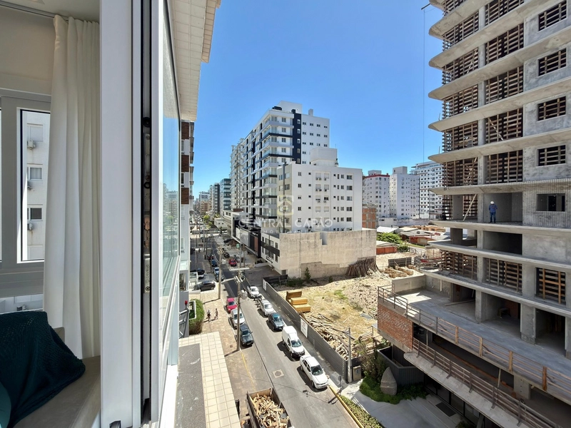 Amplo apto 2 suítes mobiliado e decorado à venda em Capão: 15ª foto da galeria de imagens do imóvel