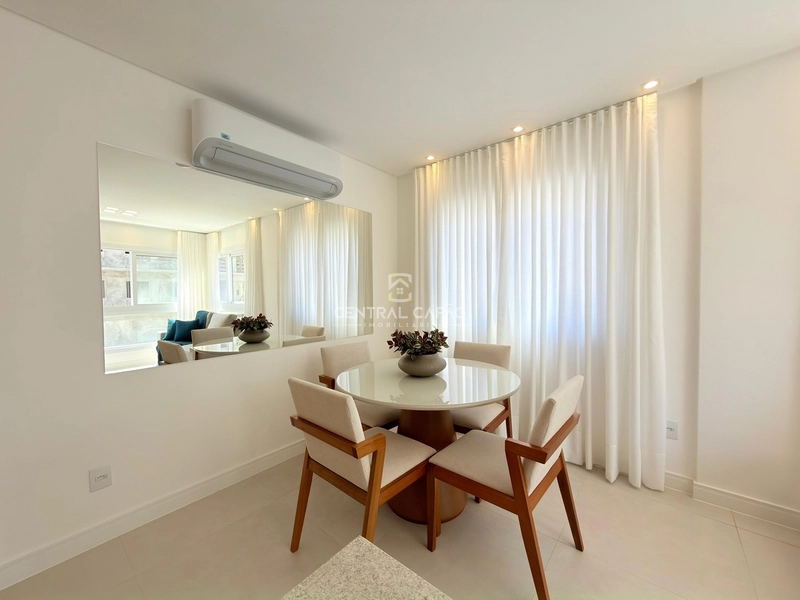 Amplo apto 2 suítes mobiliado e decorado à venda em Capão: 8ª foto da galeria de imagens do imóvel