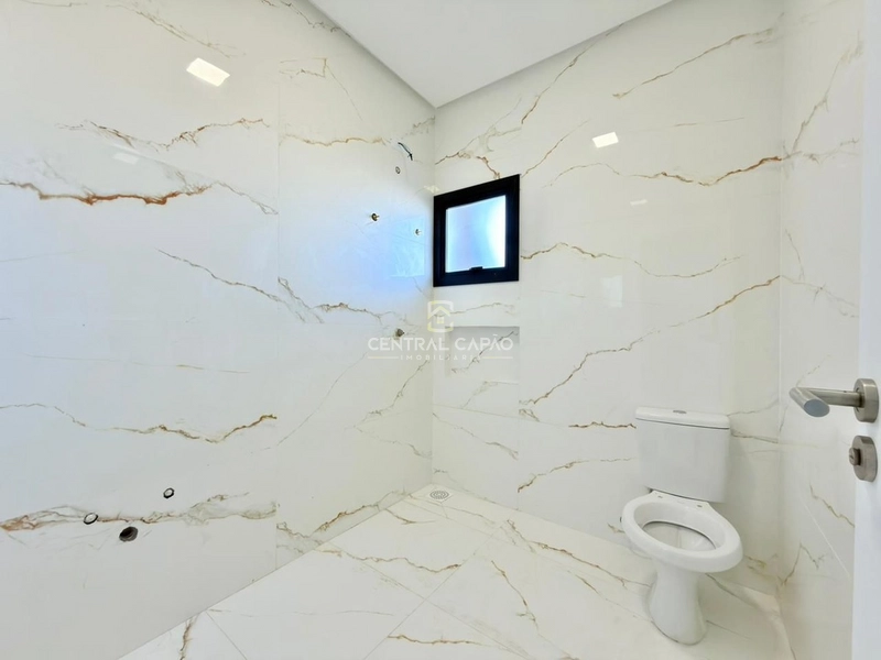 Casa 3 suítes pertinho do mar à venda em Capão da Canoa: 17ª foto da galeria de imagens do imóvel