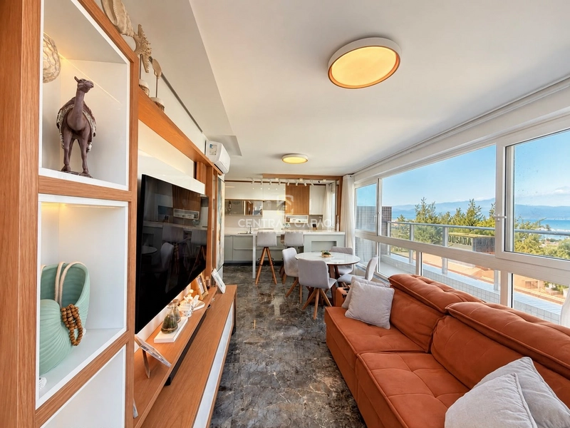Apartamento 3 dormitórios com terraço e vista para o mar